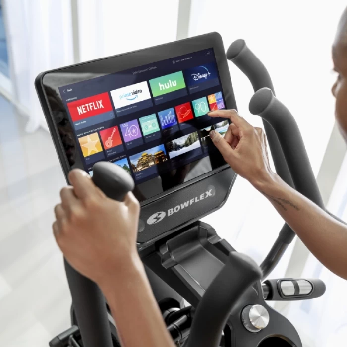 Elipsinis treniruoklis Bowflex Max Total 40 TFT-19 HD Elipsinis treniruoklis Bowflex Max Total 40 TFT-19 HD