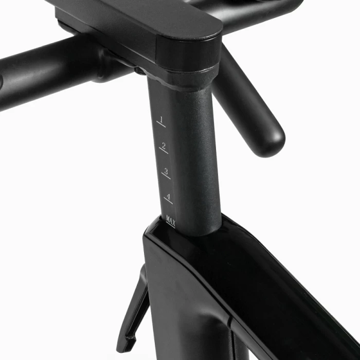 Dviratis treniruoklis VirtuFit Indoor Bike Etappe 2.0i LED Dviratis treniruoklis VirtuFit Indoor Bike Etappe 2.0i LED